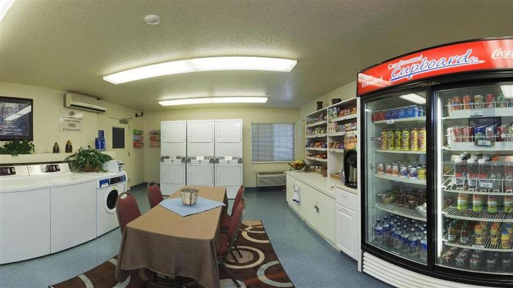 Sonesta Simply Suites Irvine East Foothill Lake Forest Buitenkant foto
