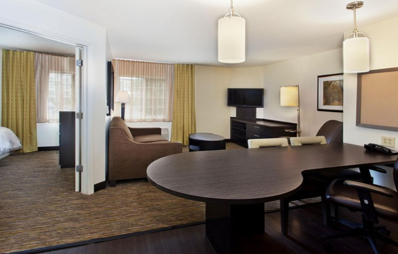 Sonesta Simply Suites Irvine East Foothill Lake Forest Buitenkant foto