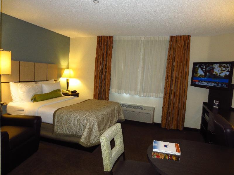 Sonesta Simply Suites Irvine East Foothill Lake Forest Buitenkant foto